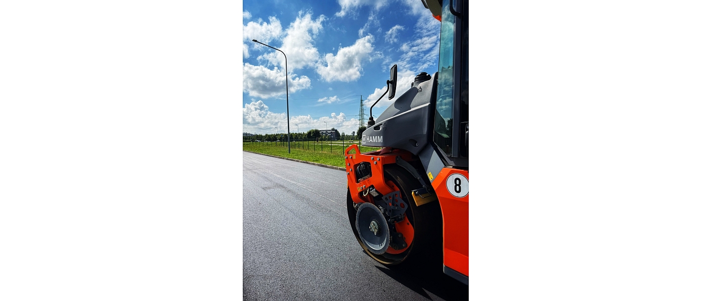 Resurfacing of asphalt in a parking lot