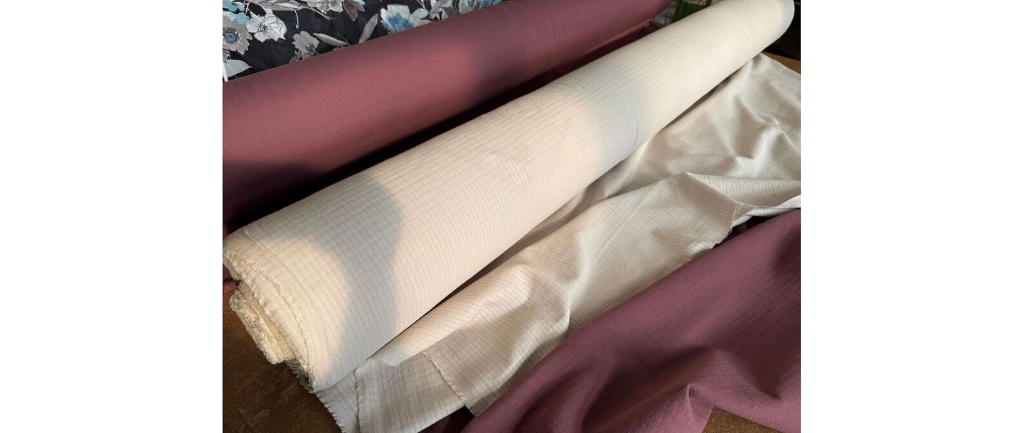 Modern textured fabrics for clothing and home textiles