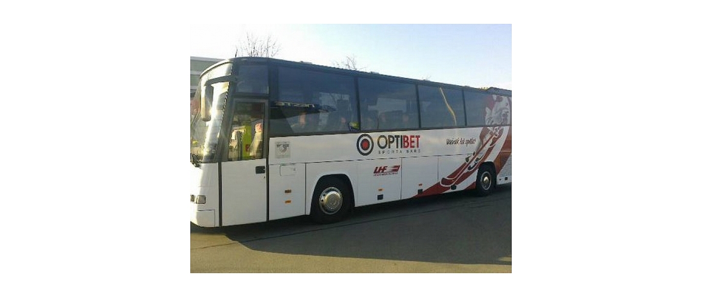 Autobusu īre
