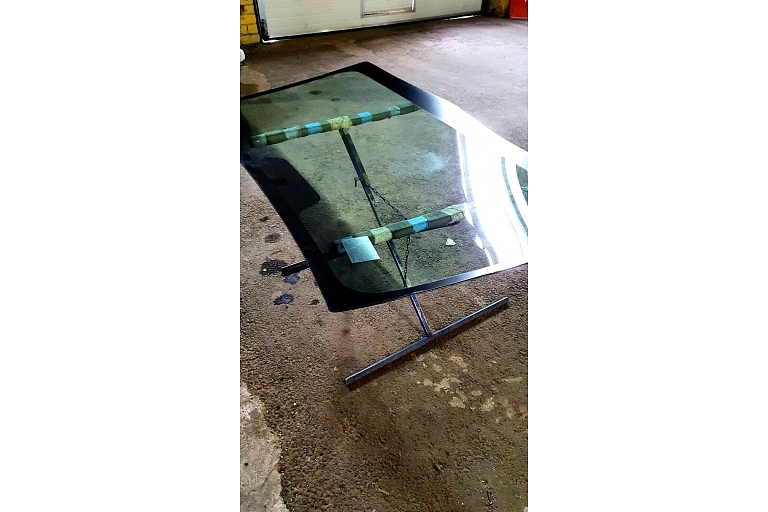 Car glass replacement