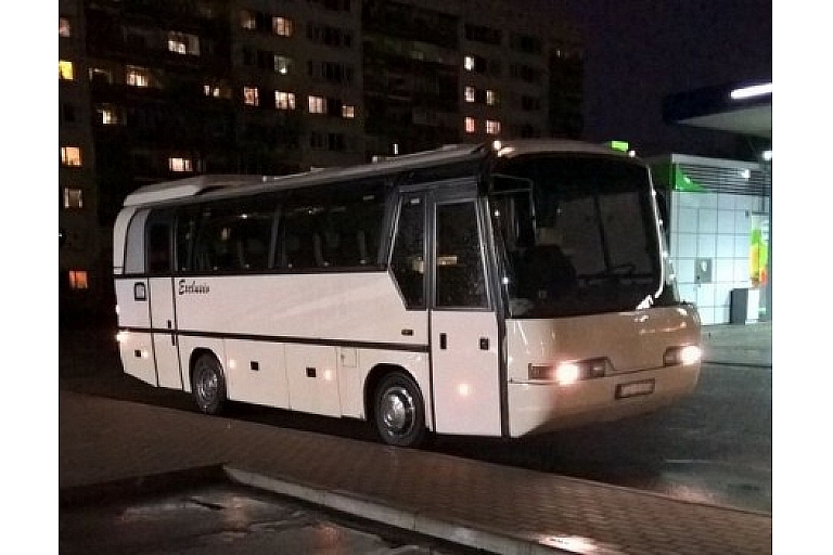 Skolēnu autobusu ekskursijas