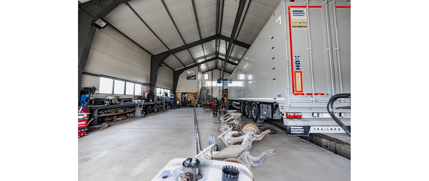 Truck service services