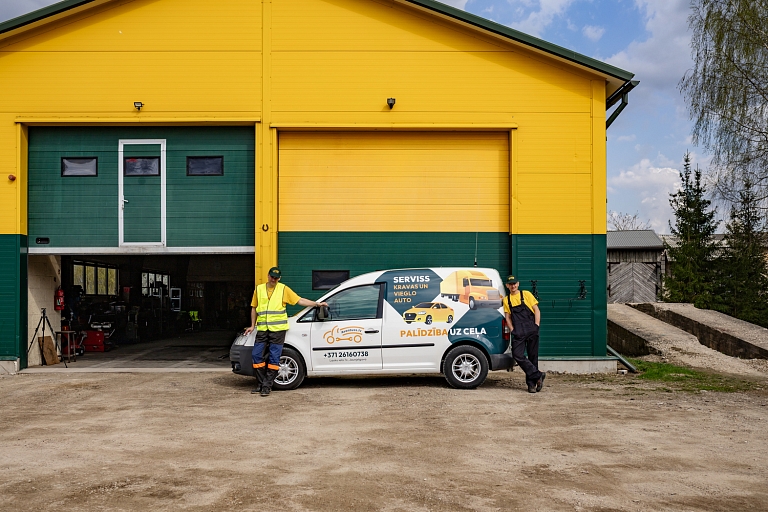 Kravas auto serviss
