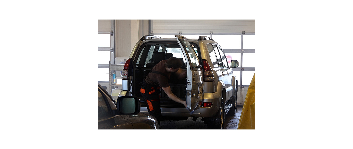 Interior, seat dry cleaning