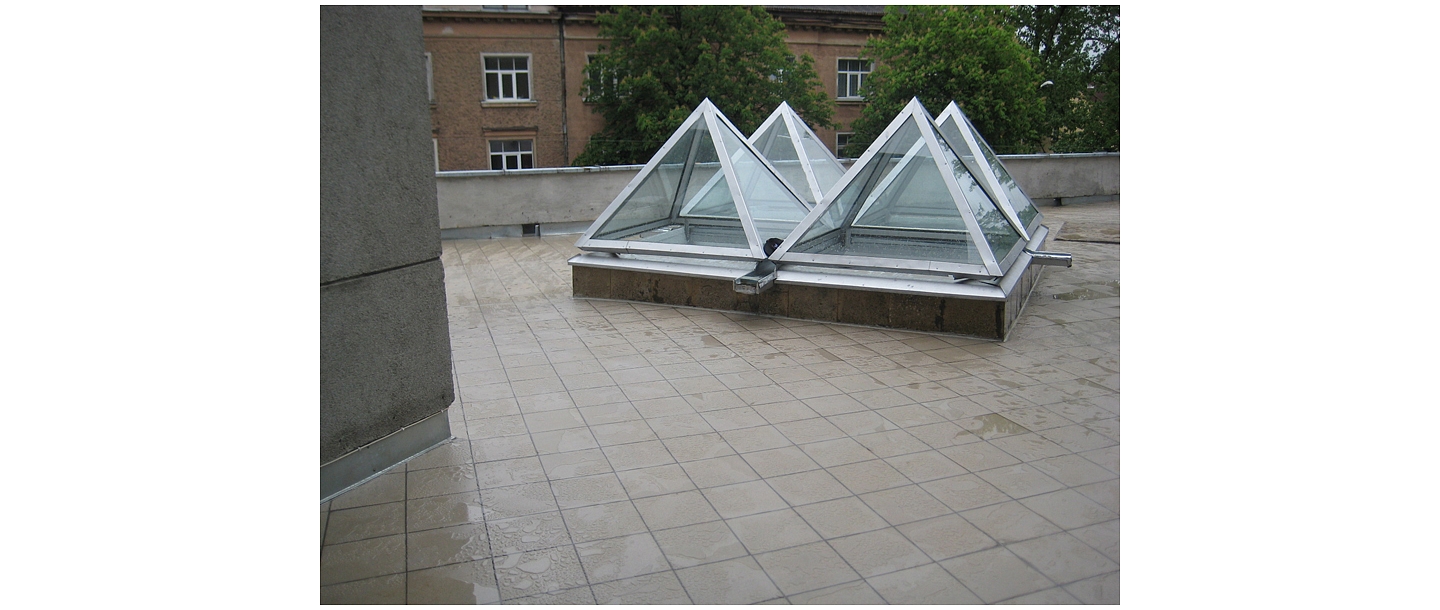 Maritrans transparent waterproofing tiles