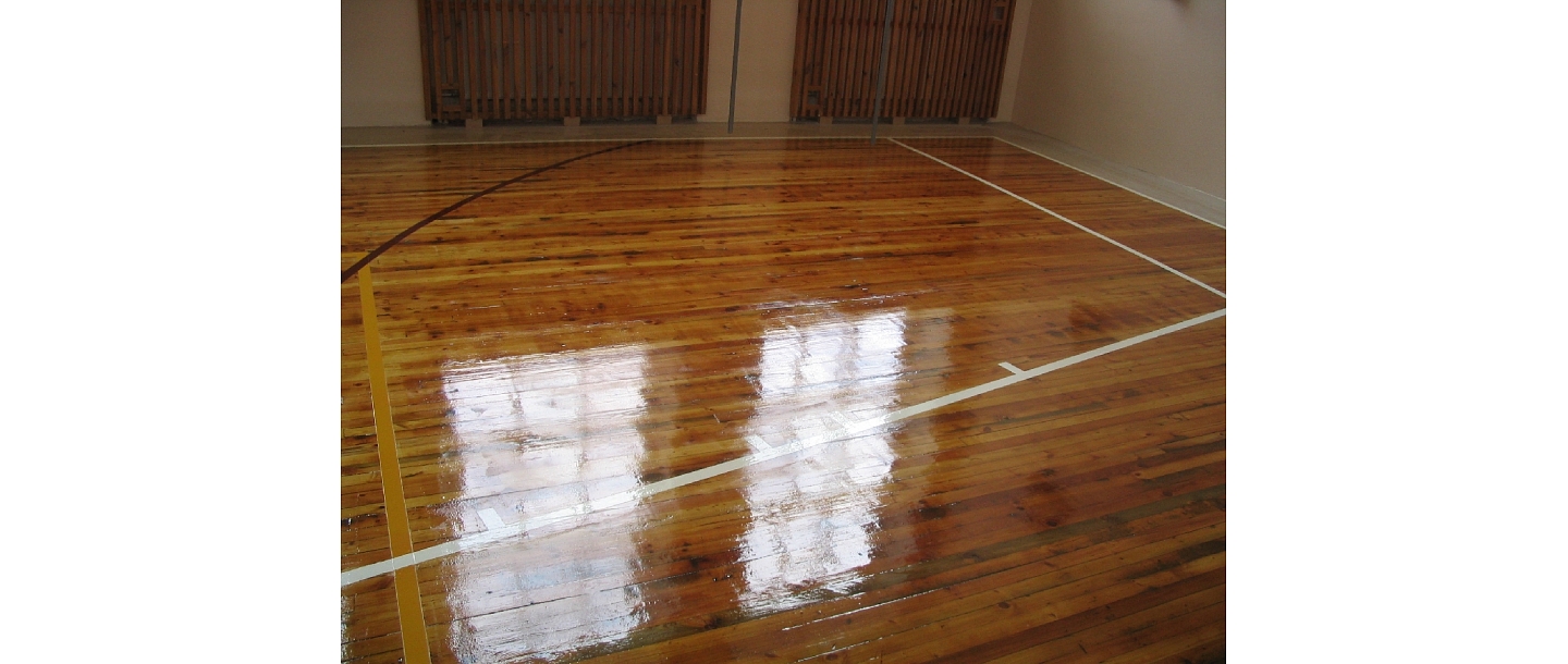 ремонт пола спортзала