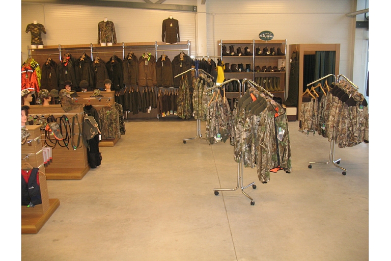 Hunting accessories, clothing