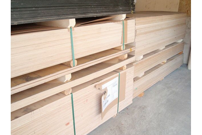 Plywood