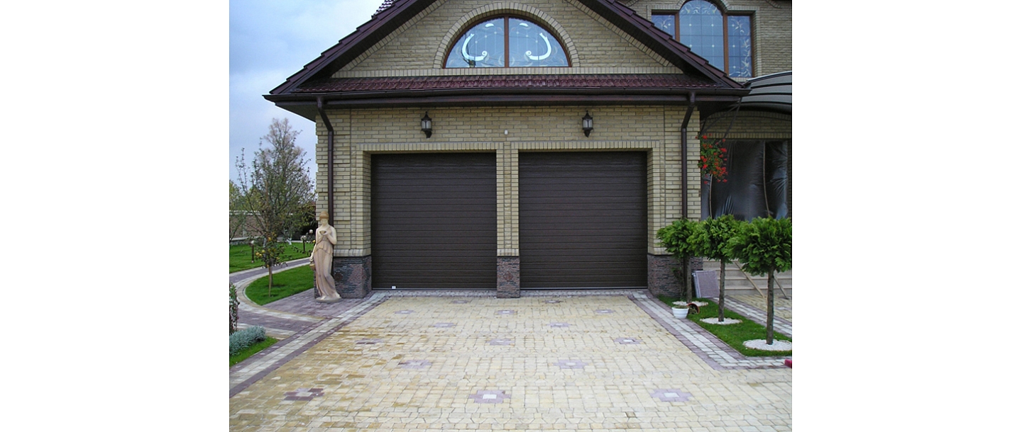 Private house garage gates