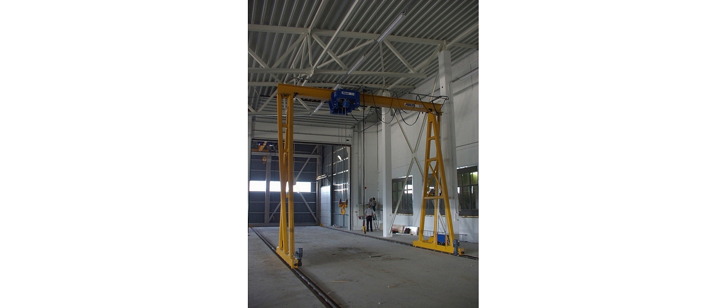 Beech crane operator