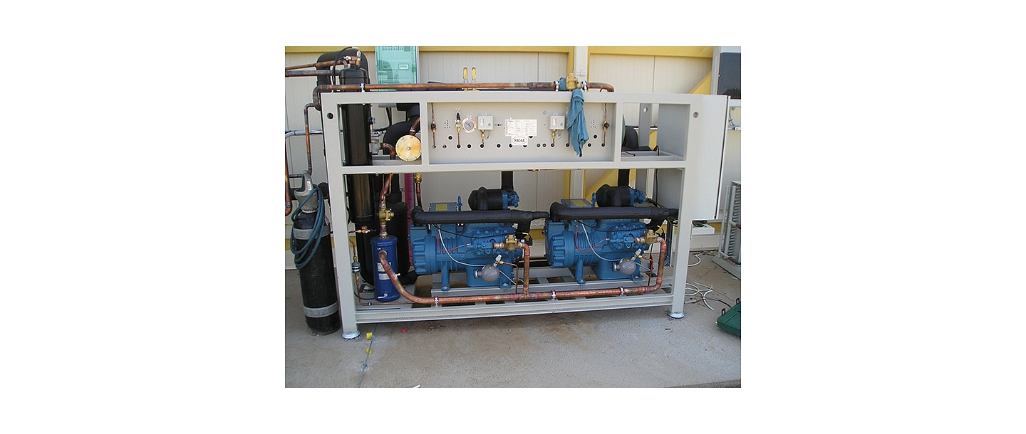 Refrigeration equipment maintenance