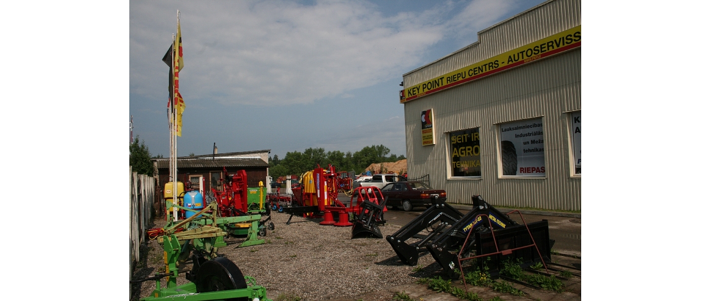 KEY POINT tire center, car service station