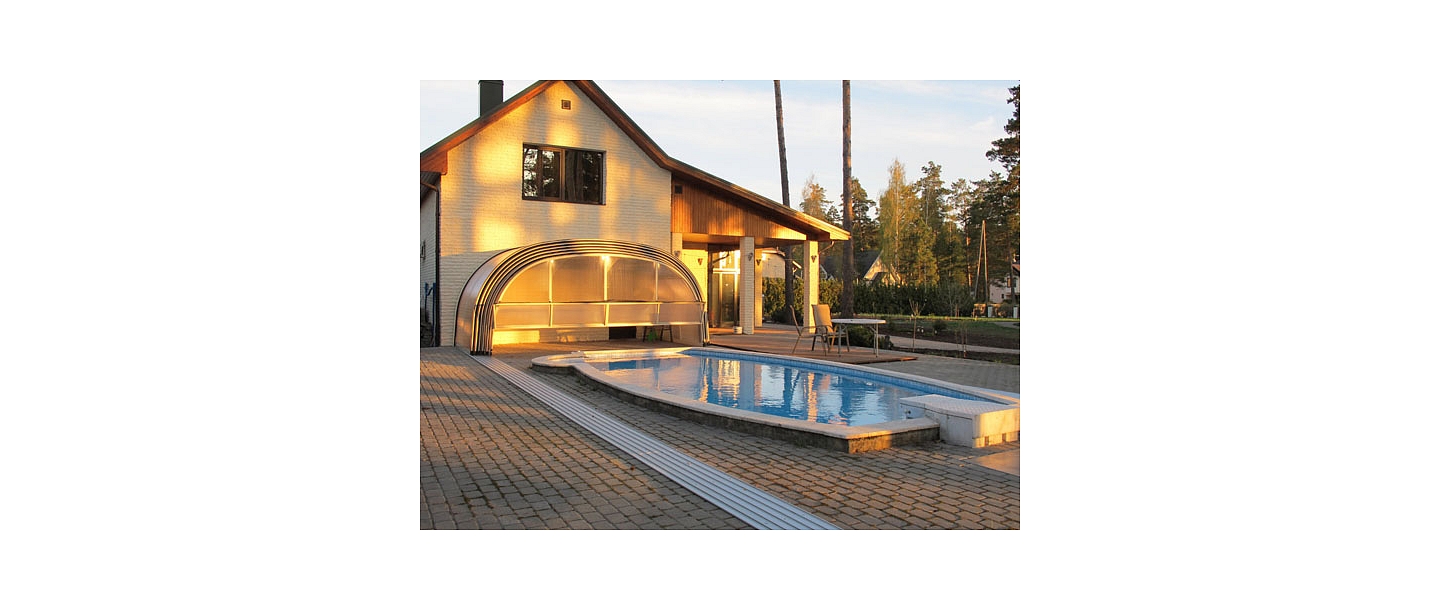 Swimming pools for individuals