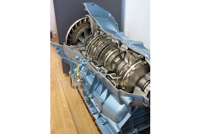 Automatic gearbox repair