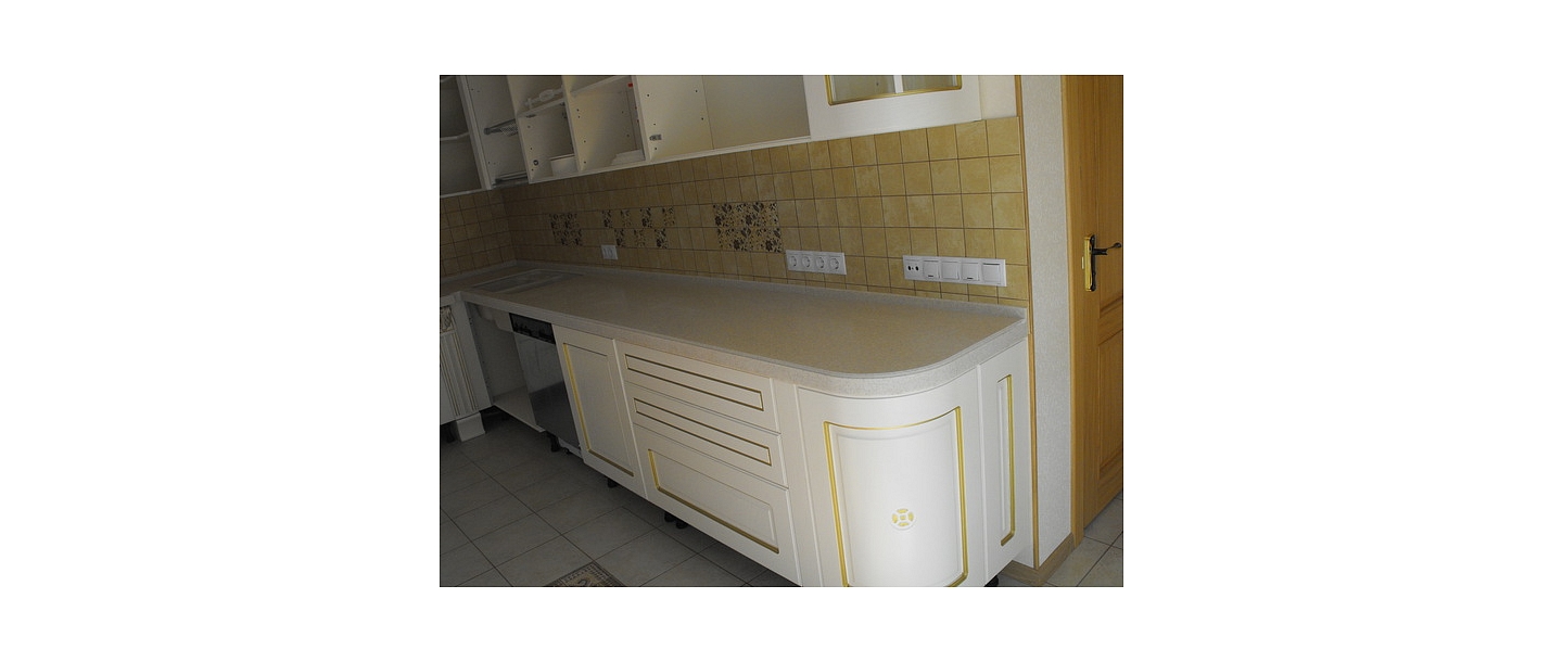 Luxurious kitchen furniture