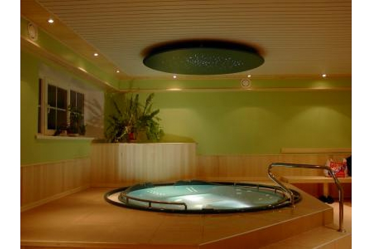 Recreation center in Saulkrasti with sauna and jacuzzi pool