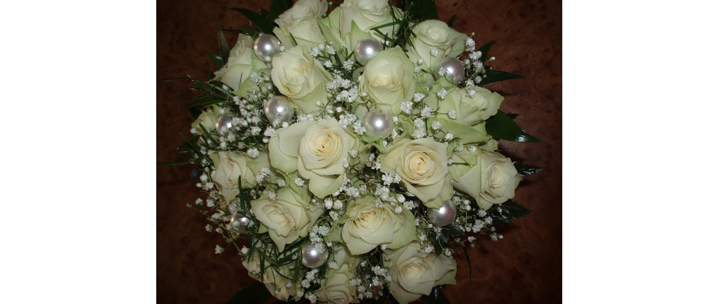White flower bouquets in Talsi