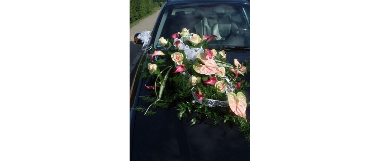 Expensive bouquets of flowers in Talsi