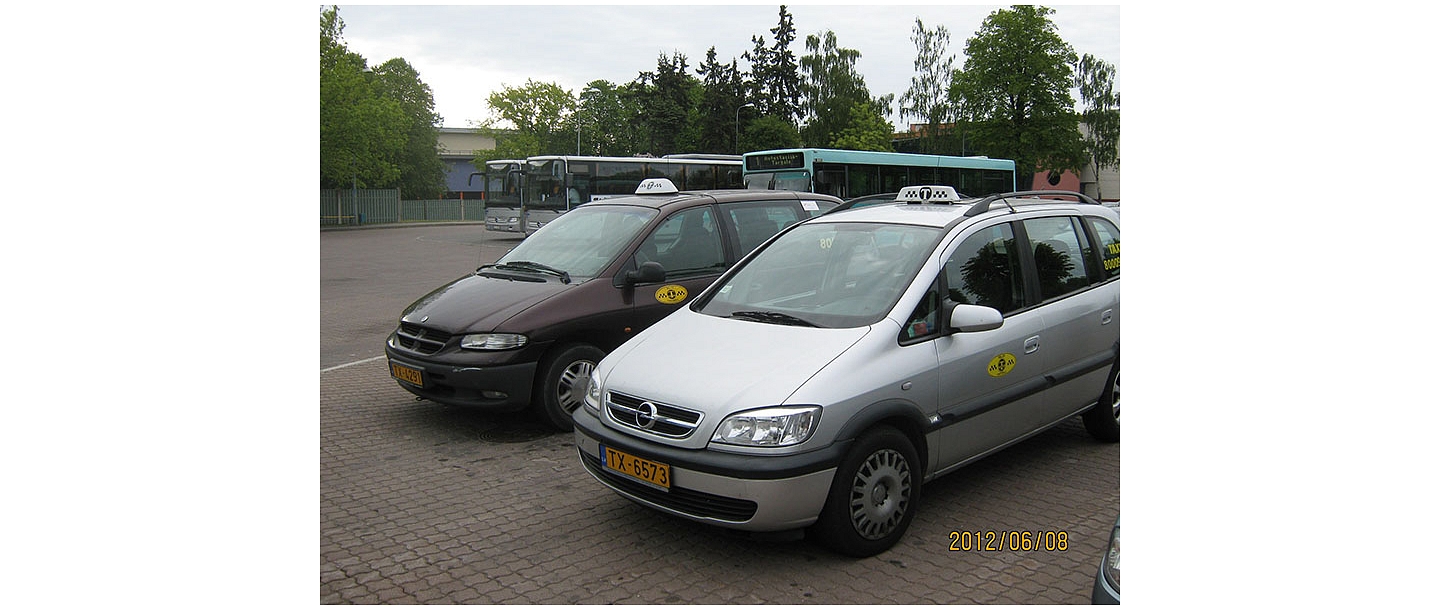 Taxis with 2 drivers - we will take your car!