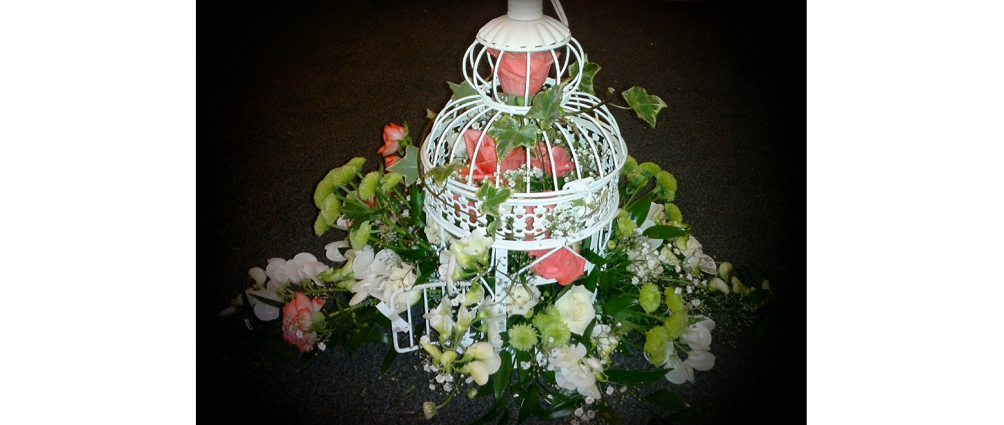 Flower arrangements for room decoration in Zemgale