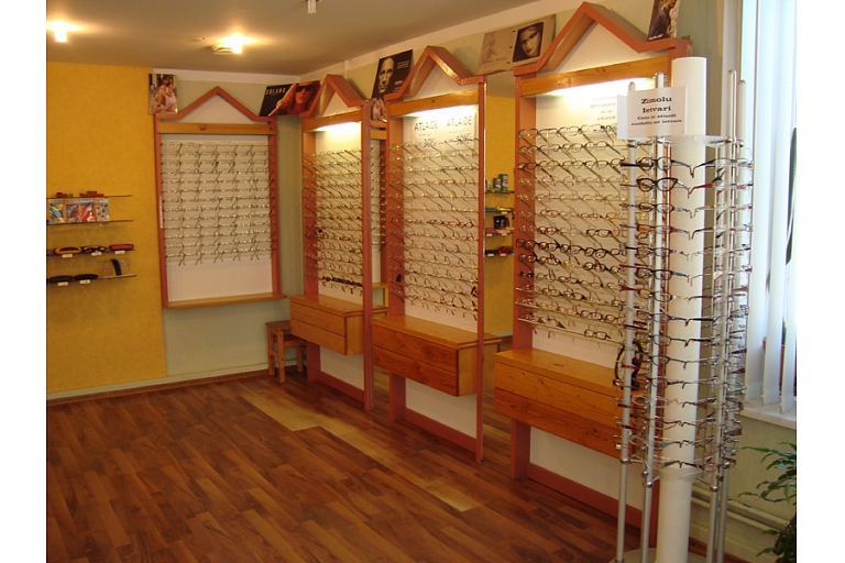 Brilles Ogrē