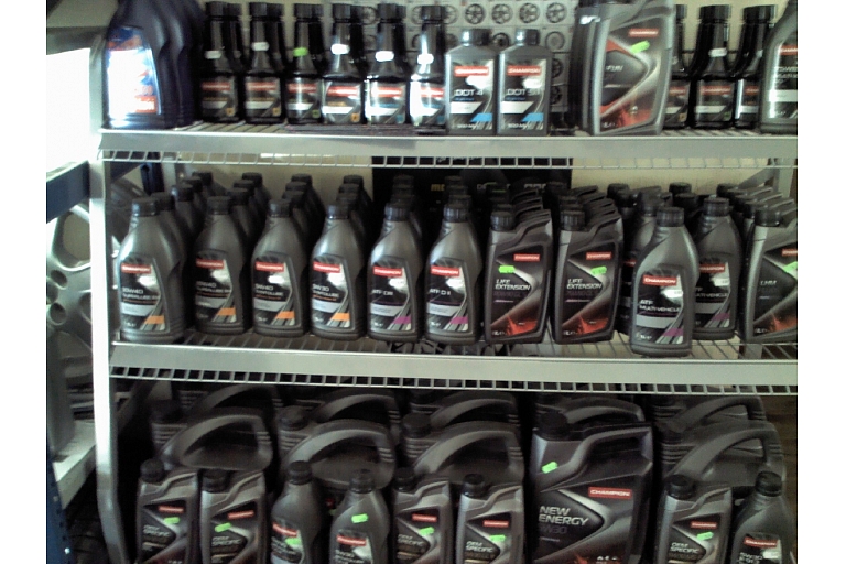 Car oils for trucks in Dobele