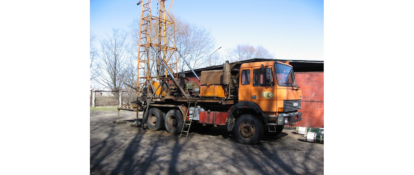 Dziļurbumu veikšana, spices, spice