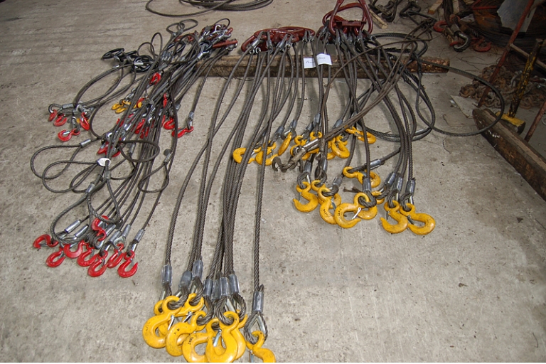 Slinger, sling courses