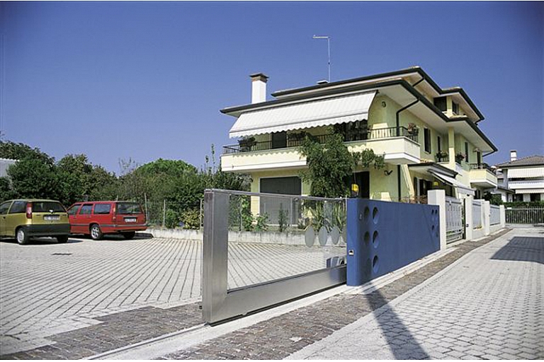 Territory entry gates