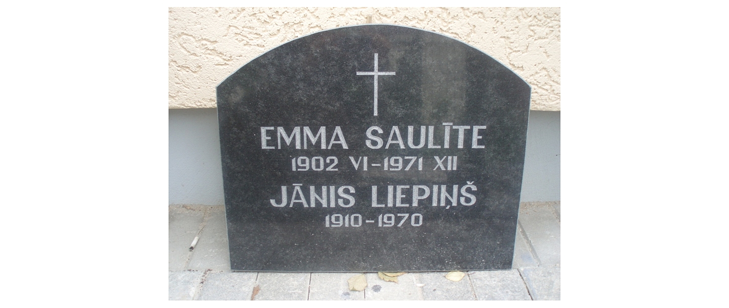 Stone processing, tombstones, grave stones
