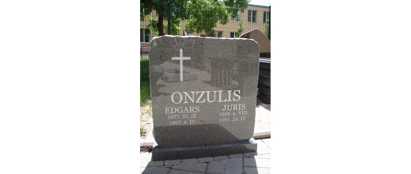 Stone processing, tombstones, grave stones