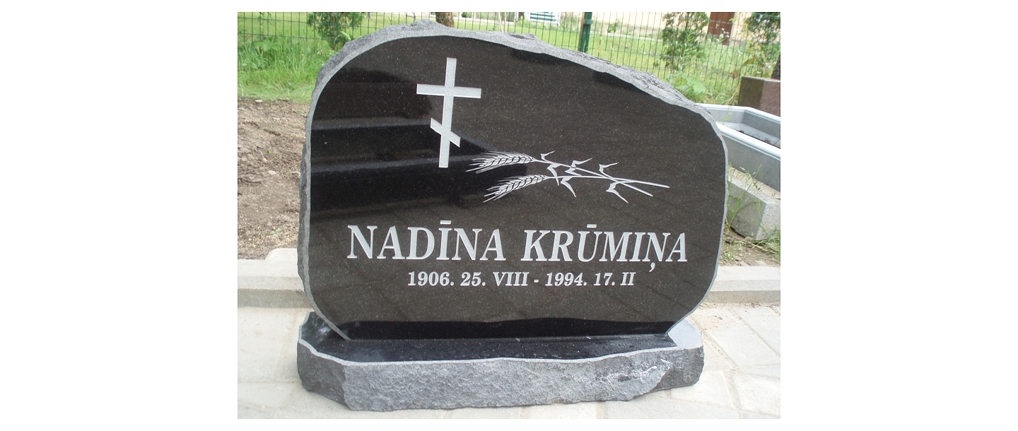 Akmens apstrāde, kapu pieminekļi, kapakmeņi