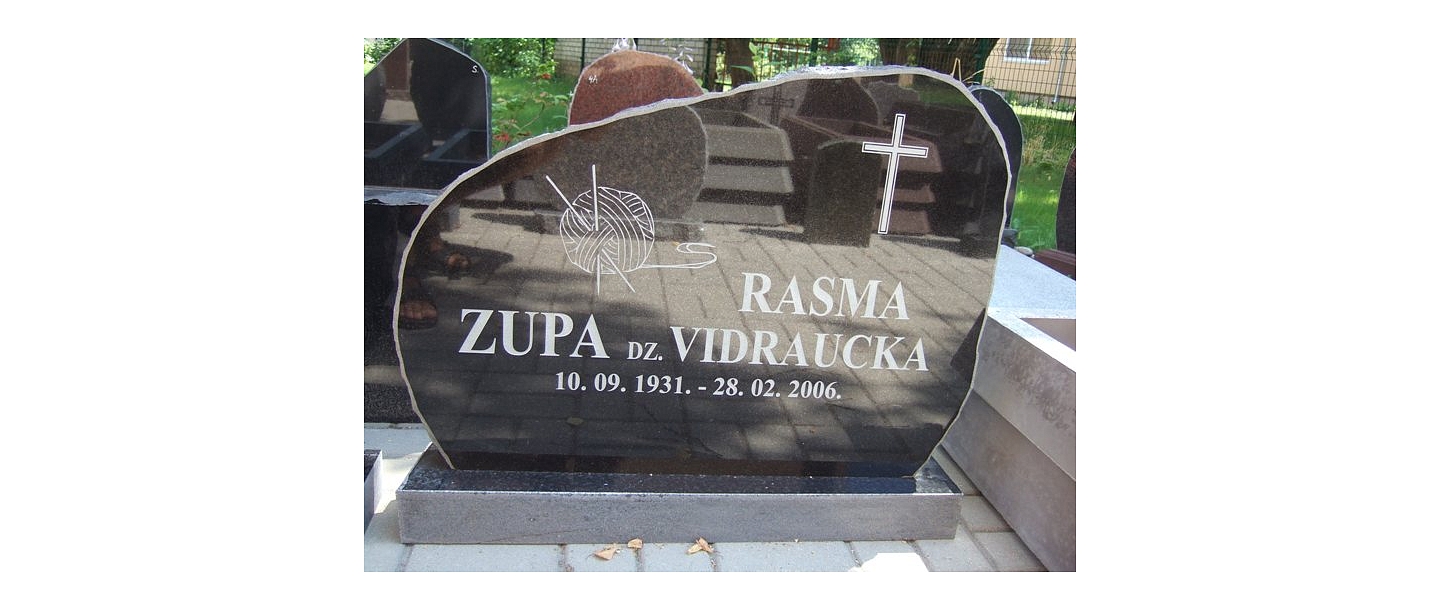 Akmens apstrāde, kapu pieminekļi, kapakmeņi