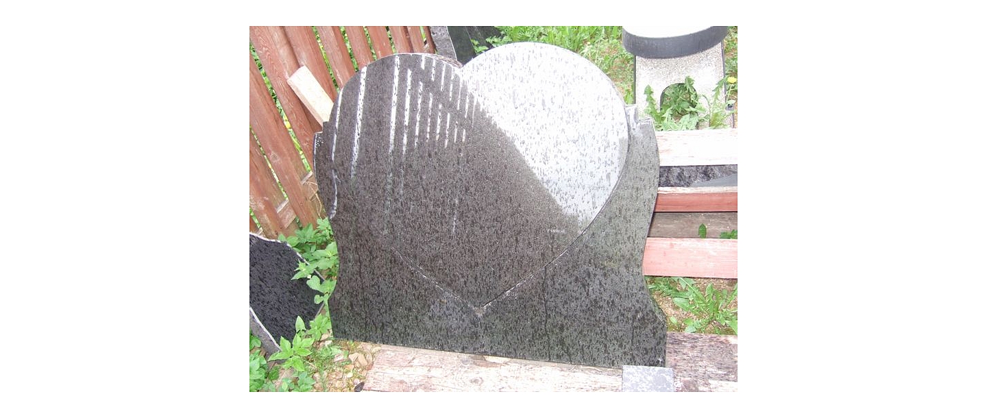 Akmens apstrāde, kapu pieminekļi, kapakmeņi