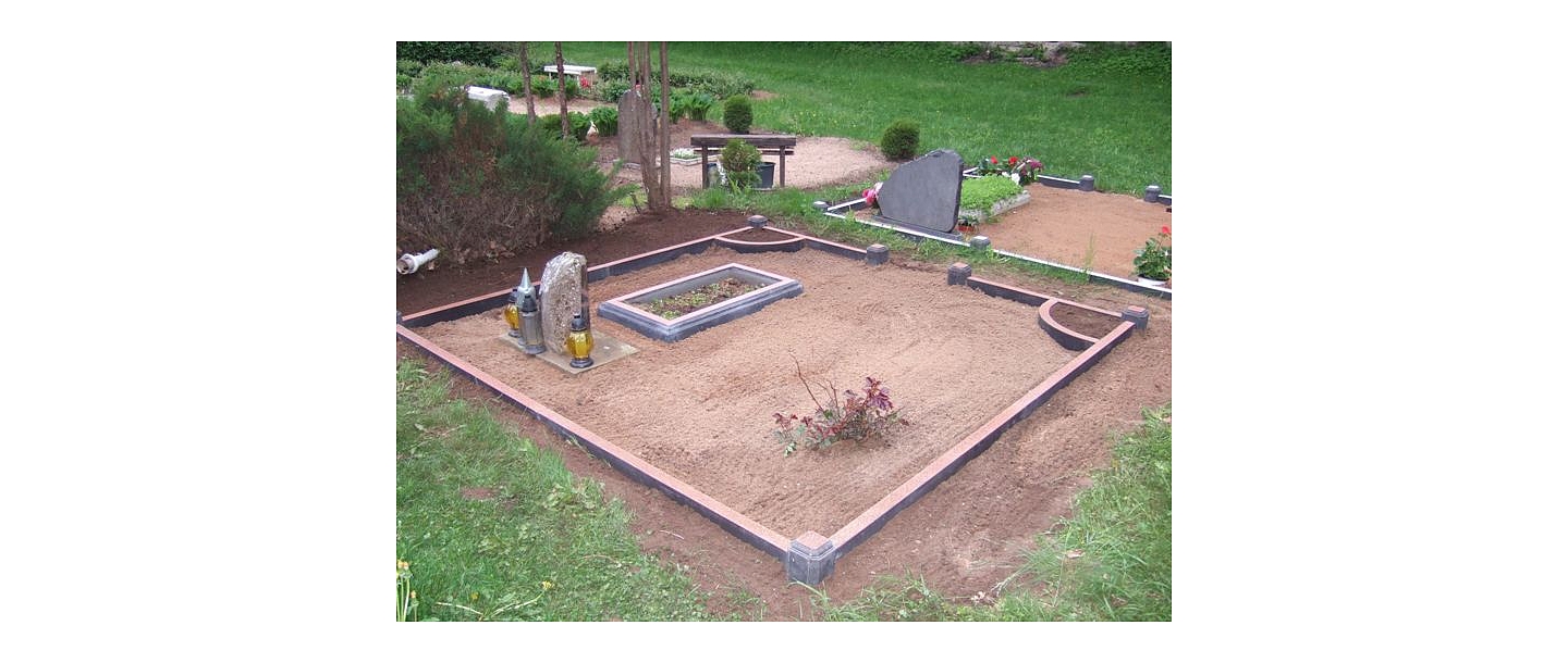 Akmens apstrāde, kapu pieminekļi, kapakmeņi