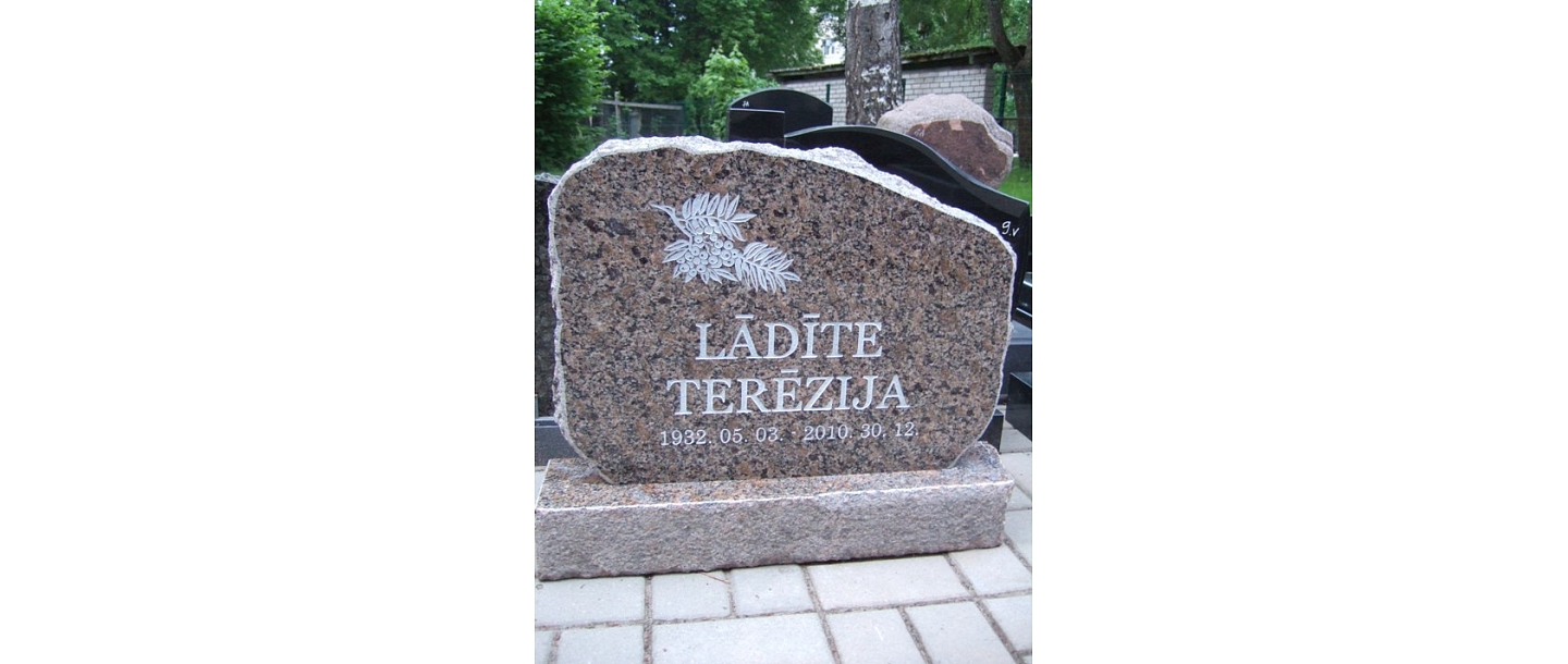 Stone processing, tombstones, grave stones