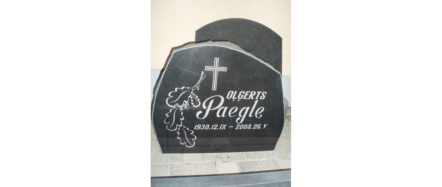 Akmens apstrāde, kapu pieminekļi, kapakmeņi