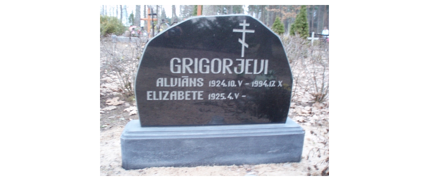 Akmens apstrāde, kapu pieminekļi, kapakmeņi