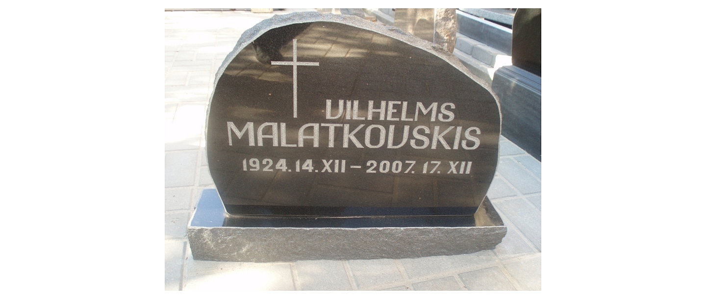 Akmens apstrāde, kapu pieminekļi, kapakmeņi