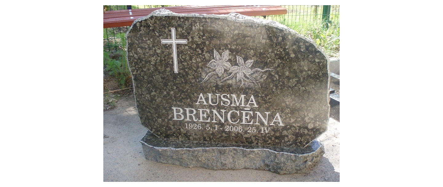 Akmens apstrāde, kapu pieminekļi, kapakmeņi