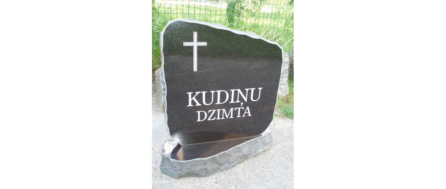 Akmens apstrāde, kapu pieminekļi, kapakmeņi