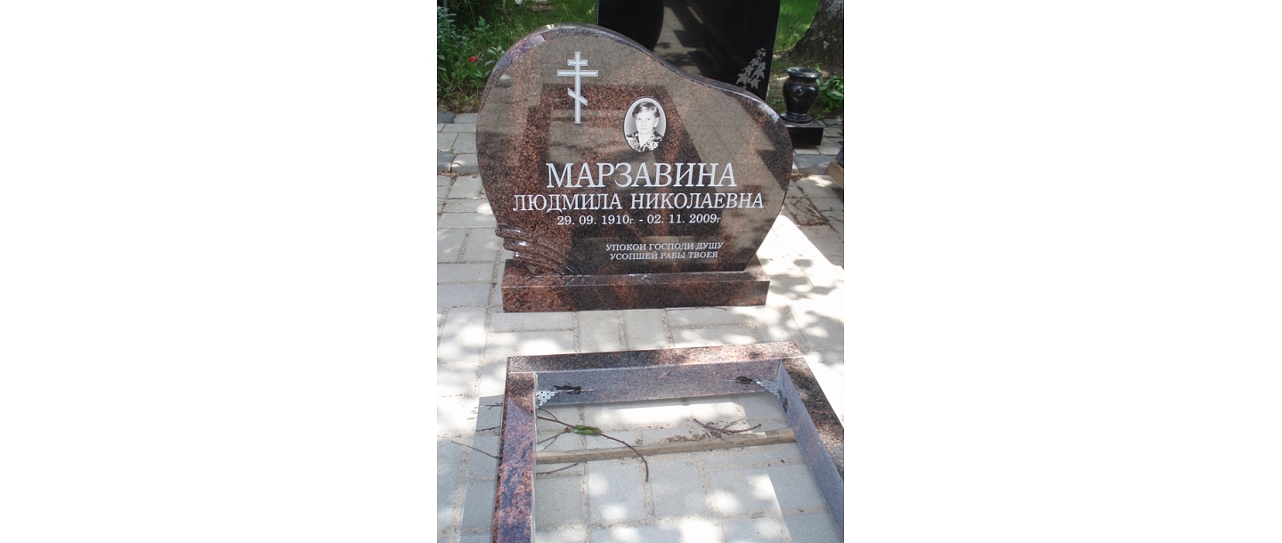 Stone processing, tombstones, grave stones