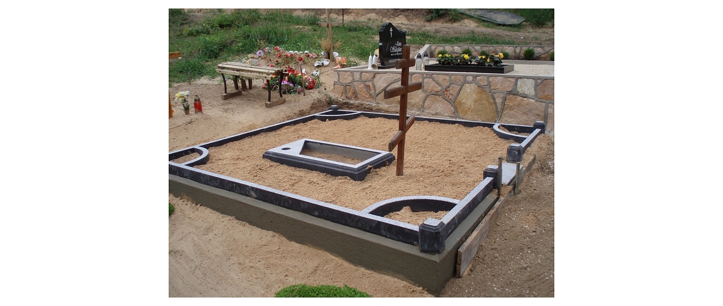 Akmens apstrāde, kapu pieminekļi, kapakmeņi