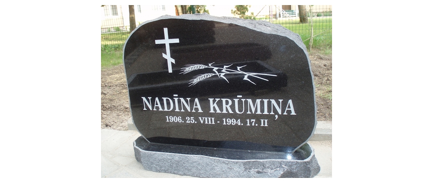 Akmens apstrāde, kapu pieminekļi, kapakmeņi