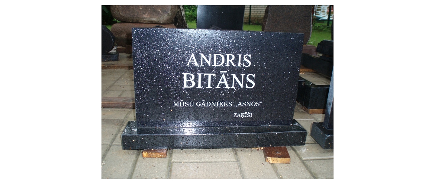 Stone processing, tombstones, grave stones