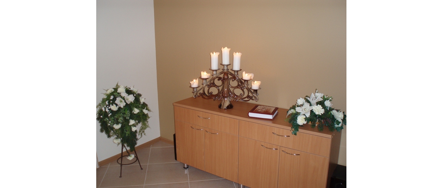 Efeja RS Funeral Services, morgue, hearse, funeral masters, catering, transport