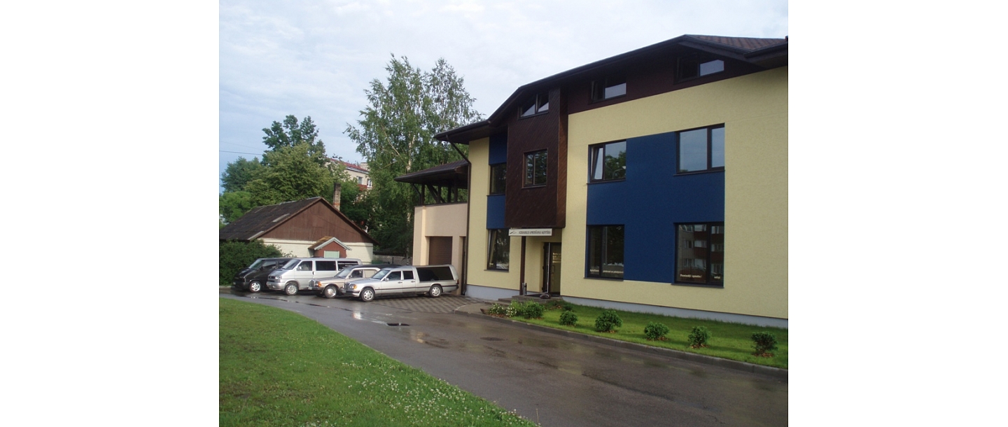 Efeja RS Apbedīšanas pakalpojumi, morgs, katafalks, izvadītāji, ēdināšana, transports