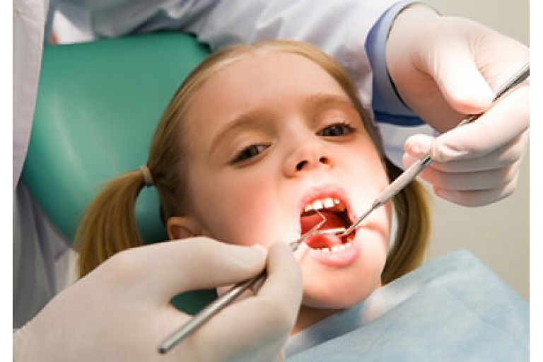 Bērnu zobārsts
