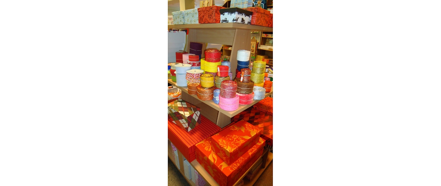 Gift wrapping materials in Ventspils