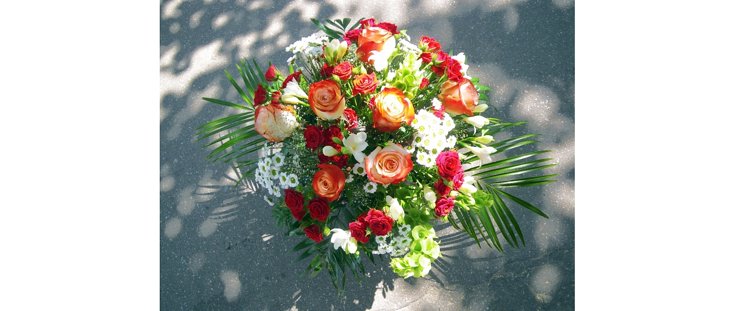 Flower bouquets in Ogre